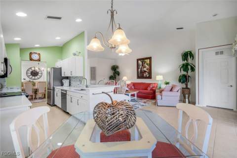 11019 Mill Creek Way 901, Fort Myers FL - photo 18 of 33