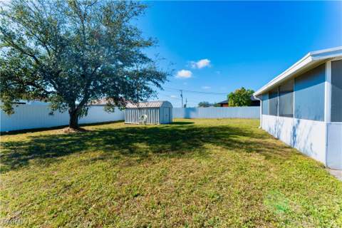 224 NE 9th Ter, Cape Coral FL - photo 14 of 48