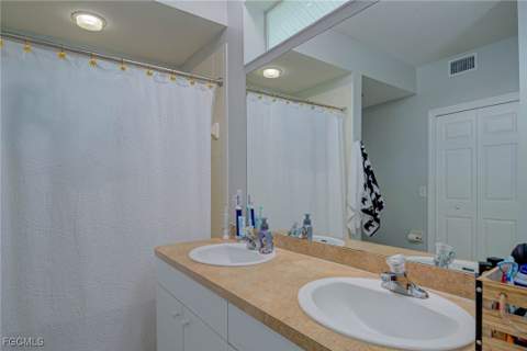 1050 Hancock Creek South Blvd 203, Cape Coral FL - photo 11 of 20
