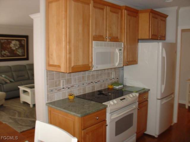 2 bedroom Condominium at 2350 W 1st St 606, First Harbour Tower Condo, Fort Myers — photo 5