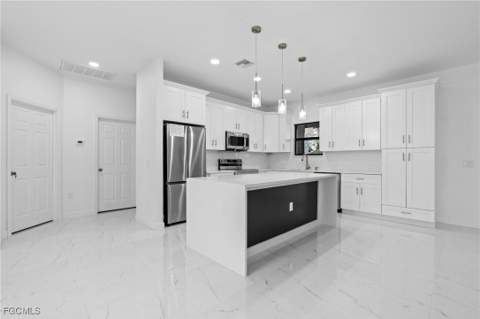 845 Milano Ave S, Lehigh Acres FL - photo 11 of 34