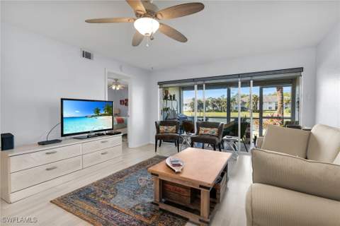 409 Gabriel Cir 2207, Naples FL - photo 13 of 29