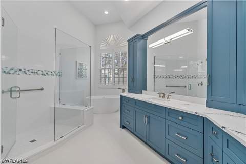 8169 Via Vecchia, Naples FL - photo 9 of 32