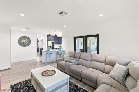 101 San Salvador St, Naples FL - photo 6 of 41