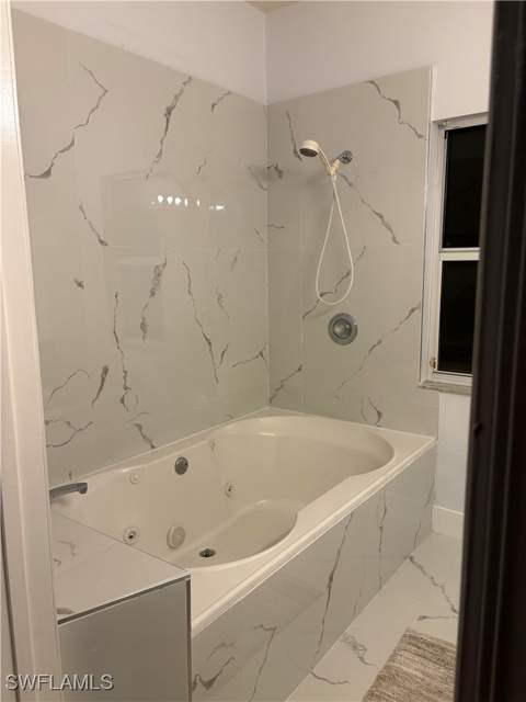 1025 Moon Lake Dr, Naples FL - photo 20 of 33