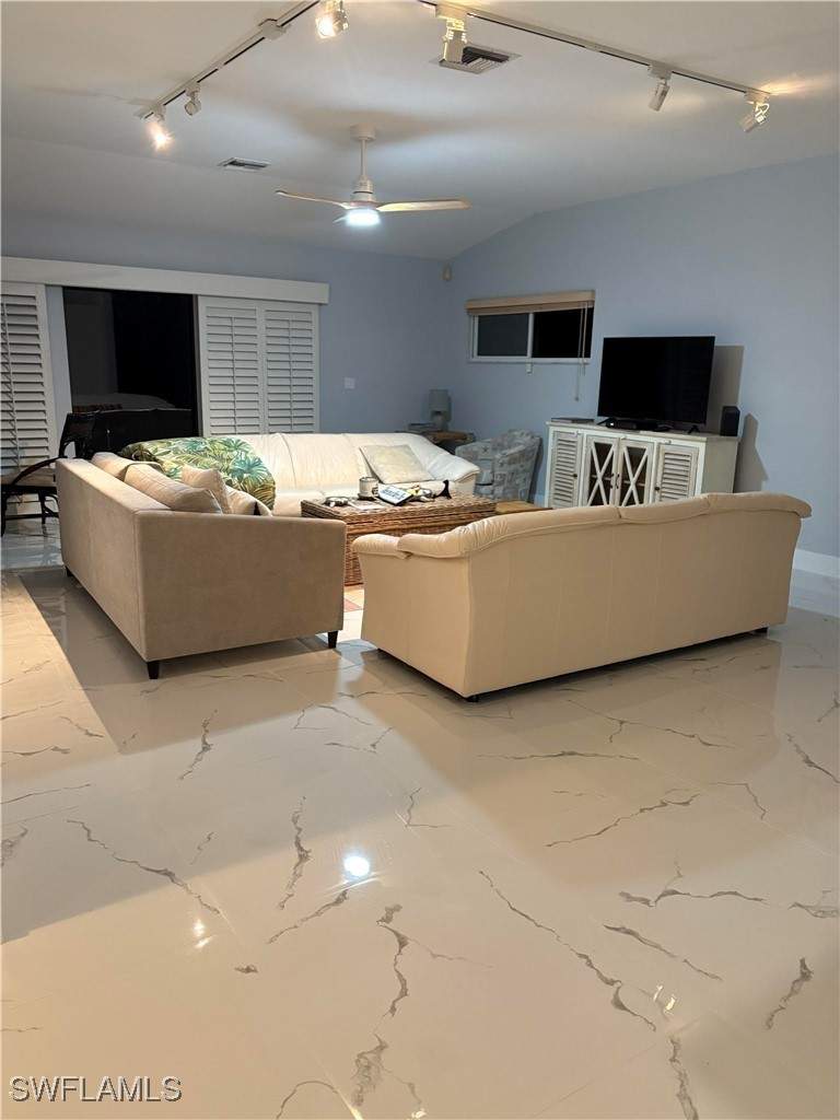 3 bedroom SingleFamilyResidence at 1025 Moon Lake Dr, Moon Lake, Naples — photo 4
