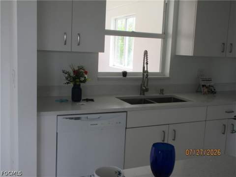 306 SE 2nd St, Cape Coral FL - photo 16 of 38