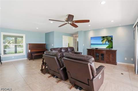 5229 Pelican Blvd, Cape Coral FL - photo 14 of 47