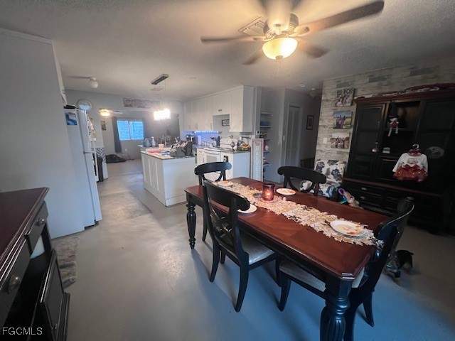 2 bedroom SingleFamilyResidence at 15054 Buckeye Dr, Waterway Shores, Fort Myers — photo 3