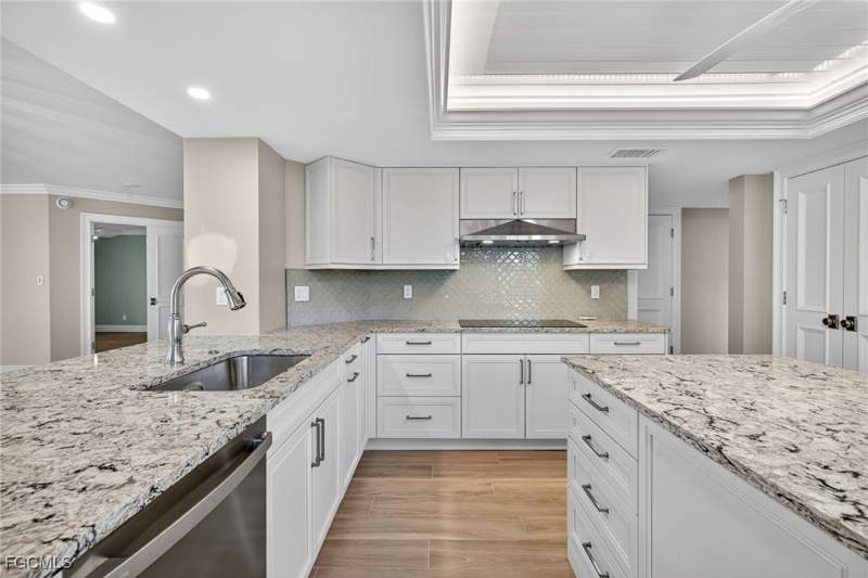 3 bedroom Condominium at 3145 W Gulf Dr 201, Seascape Of Sanibel, Sanibel — photo 3