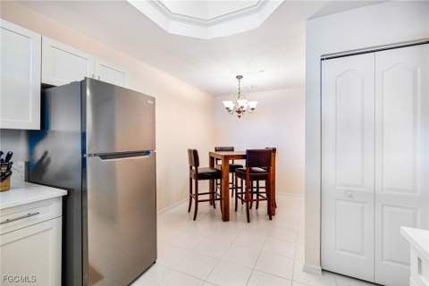14815 Laguna Dr 702, Fort Myers FL - photo 13 of 44