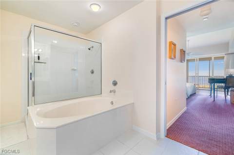 14815 Laguna Dr 702, Fort Myers FL - photo 20 of 44