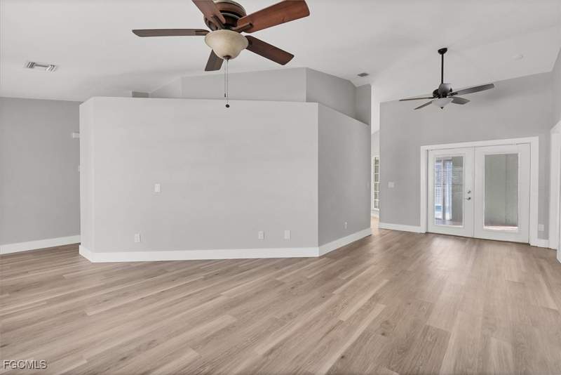 3 bedroom SingleFamilyResidence at 17585 Blackfriar Dr, Island Park Woodlands, Fort Myers — photo 3