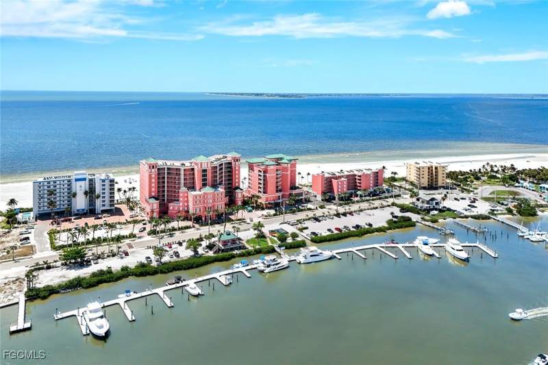 1 bedroom Condominium at 140 Estero Blvd 2105, Sanibel View Villas, Fort Myers Beach — photo 4