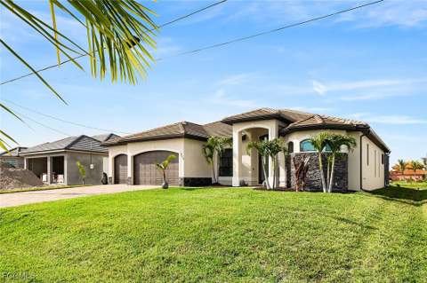 302 NW 32nd Pl, Cape Coral FL - photo 6 of 45
