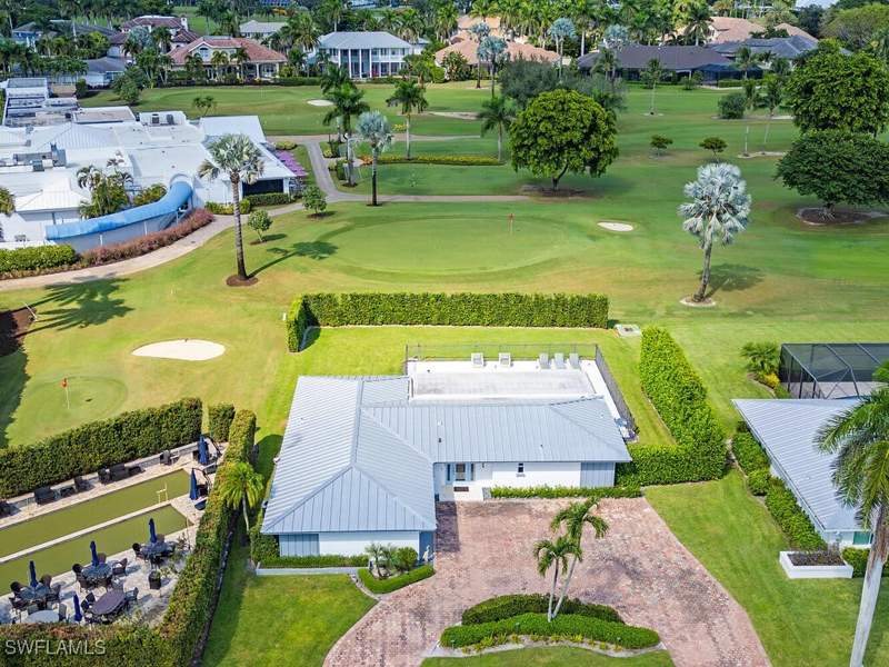 2 bedroom SingleFamilyResidence at 595 Wedge Dr, Moorings, Naples — photo 5