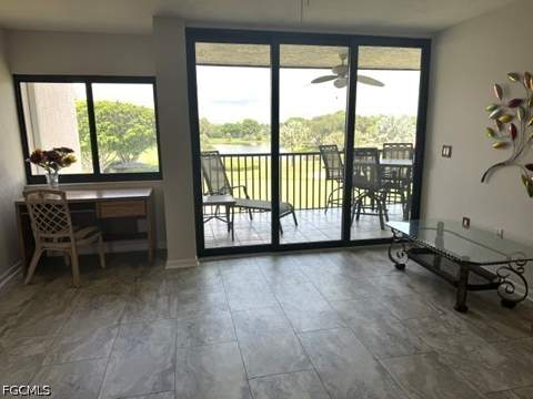4604 Flagship Dr 305, Fort Myers FL - photo 8 of 45