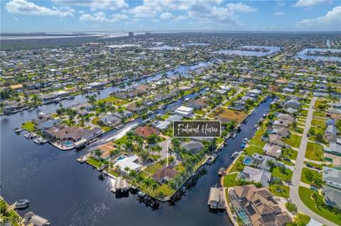111 SW 49th Ter, Cape Coral FL - photo 7 of 28