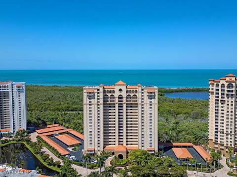 6585 Nicholas Blvd 1102, Naples FL - photo 20 of 30
