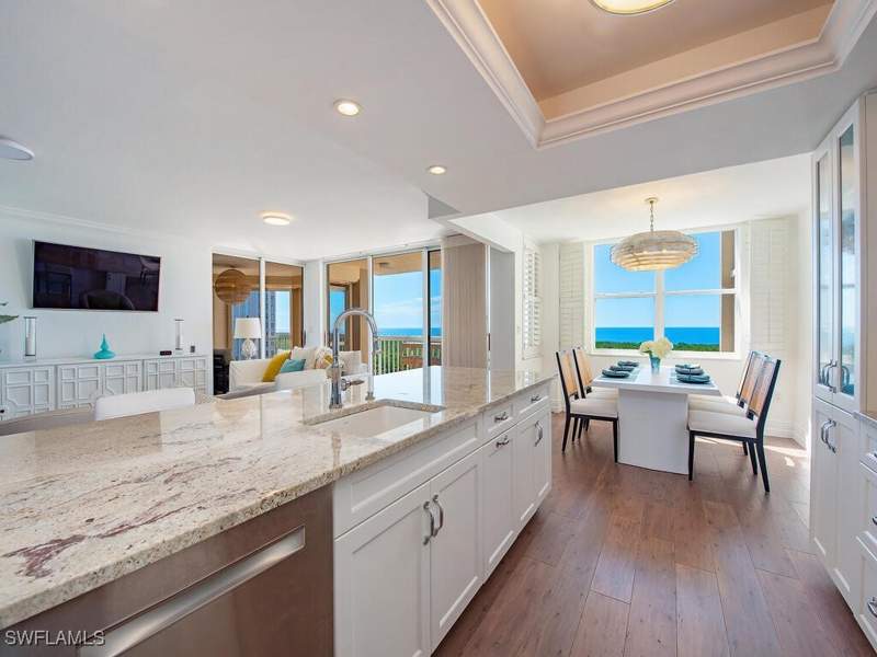 2 bedroom Condominium at 6585 Nicholas Blvd 1102, St Kitts, Naples — photo 5