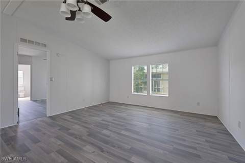 276 Grosbeak Ln 276, Naples FL - photo 6 of 13