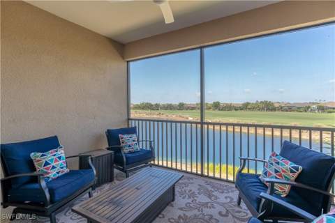 9389 Pocida Ct 202, Naples FL - photo 22 of 38