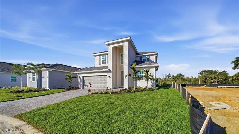 5 bedroom SingleFamilyResidence at 15705 Raveneli Ct, Sandy Key, Fort Myers — photo 3