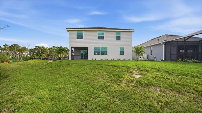 5 bedroom SingleFamilyResidence at 15705 Raveneli Ct, Sandy Key, Fort Myers — photo 4
