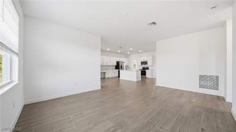 15705 Raveneli Ct, Fort Myers FL - photo 8 of 31
