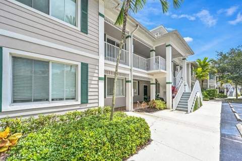 7935 Mahogany Run Ln 725, Naples FL - photo 12 of 27