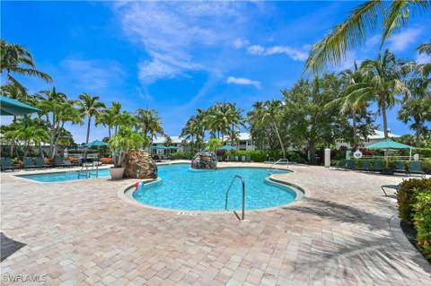 7915 Mahogany Run Ln 1115, Naples FL - photo 6 of 39