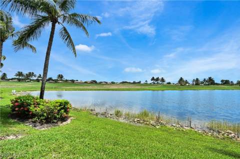 7915 Mahogany Run Ln 1115, Naples FL - photo 7 of 39