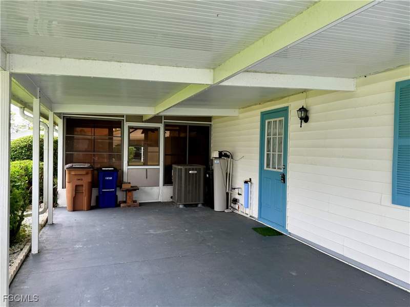 2 bedroom Attached at 7 Desert Candle Cir, Pinewood Condominium, Lehigh Acres — photo 4