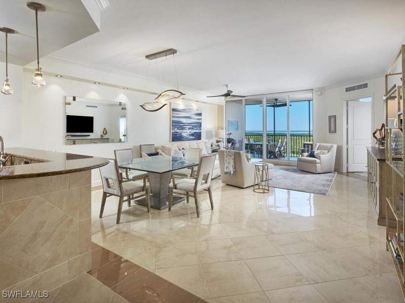 3 bedroom Condominium at 23850 Via Italia Cir 504, Florencia, Estero — photo 4
