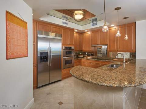 23850 Via Italia Cir 504, Estero FL - photo 6 of 21