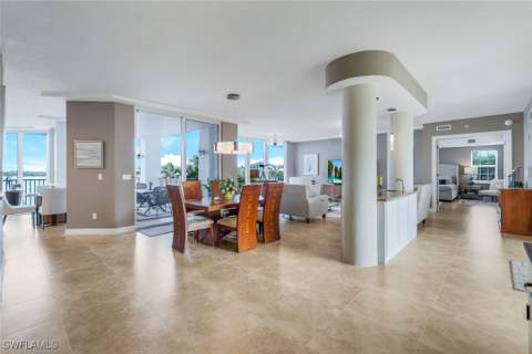 700 La Peninsula Blvd 206, Naples FL - photo 13 of 47