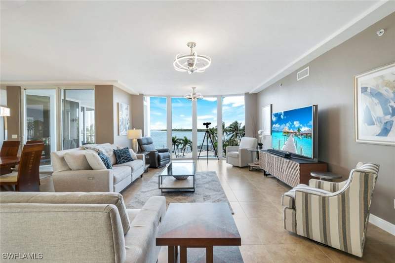 3 bedroom Condominium at 700 La Peninsula Blvd 206, Twin Dolphins, Naples — photo 2