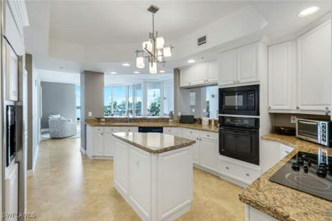 700 La Peninsula Blvd 206, Naples FL - photo 8 of 47