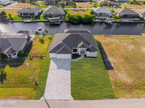 1438 NW 38th Pl, Cape Coral FL - photo 6 of 40