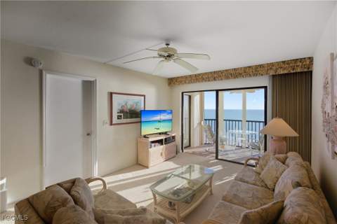 7500 Estero Blvd 1104, Fort Myers Beach FL - photo 8 of 46