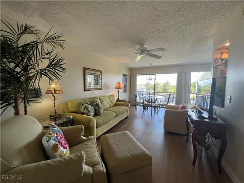 1250 Tennisplace Ct A33, Sanibel FL - photo 10 of 38