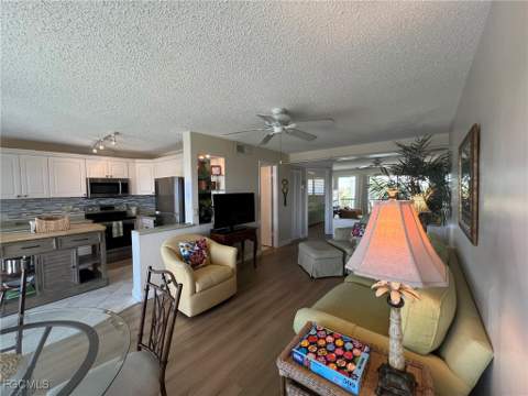 1250 Tennisplace Ct A33, Sanibel FL - photo 12 of 38