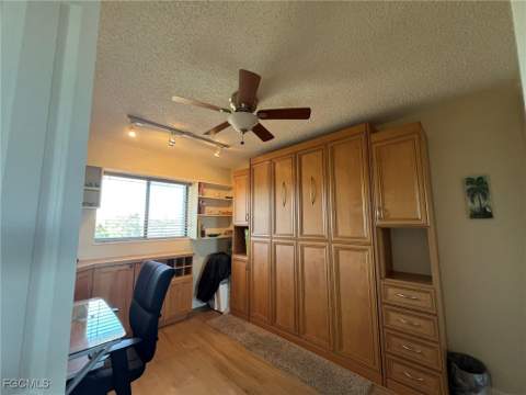1250 Tennisplace Ct A33, Sanibel FL - photo 20 of 38