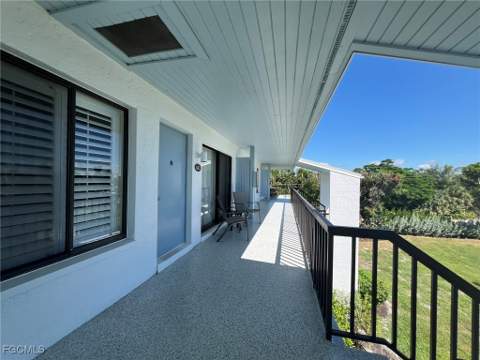 1250 Tennisplace Ct A33, Sanibel FL - photo 24 of 38