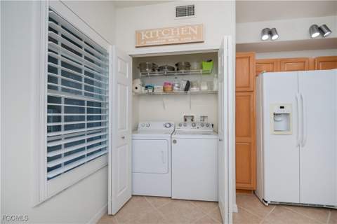 10109 Colonial Country Club Blvd 2404, Fort Myers FL - photo 9 of 43