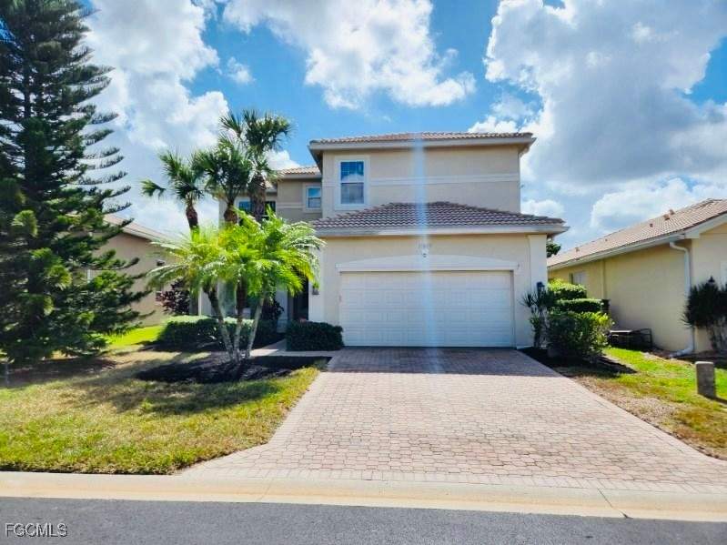 6 bedroom SingleFamilyResidence at 11079 Sparkleberry Dr S, Botanica Lakes, Fort Myers — photo 5