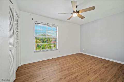 1570 Avion Pl, Naples FL - photo 11 of 31