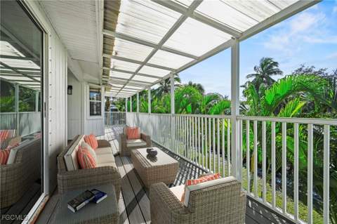 1570 Avion Pl, Naples FL - photo 22 of 31