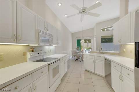 9519 Mariners Cove Ln S, Fort Myers FL - photo 20 of 31