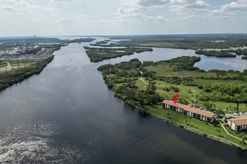 2 bedroom Condominium at 16000 Bay Pointe Blvd 306, Bay Pointe Yacht & Racquet Club, North Fort Myers — photo 4